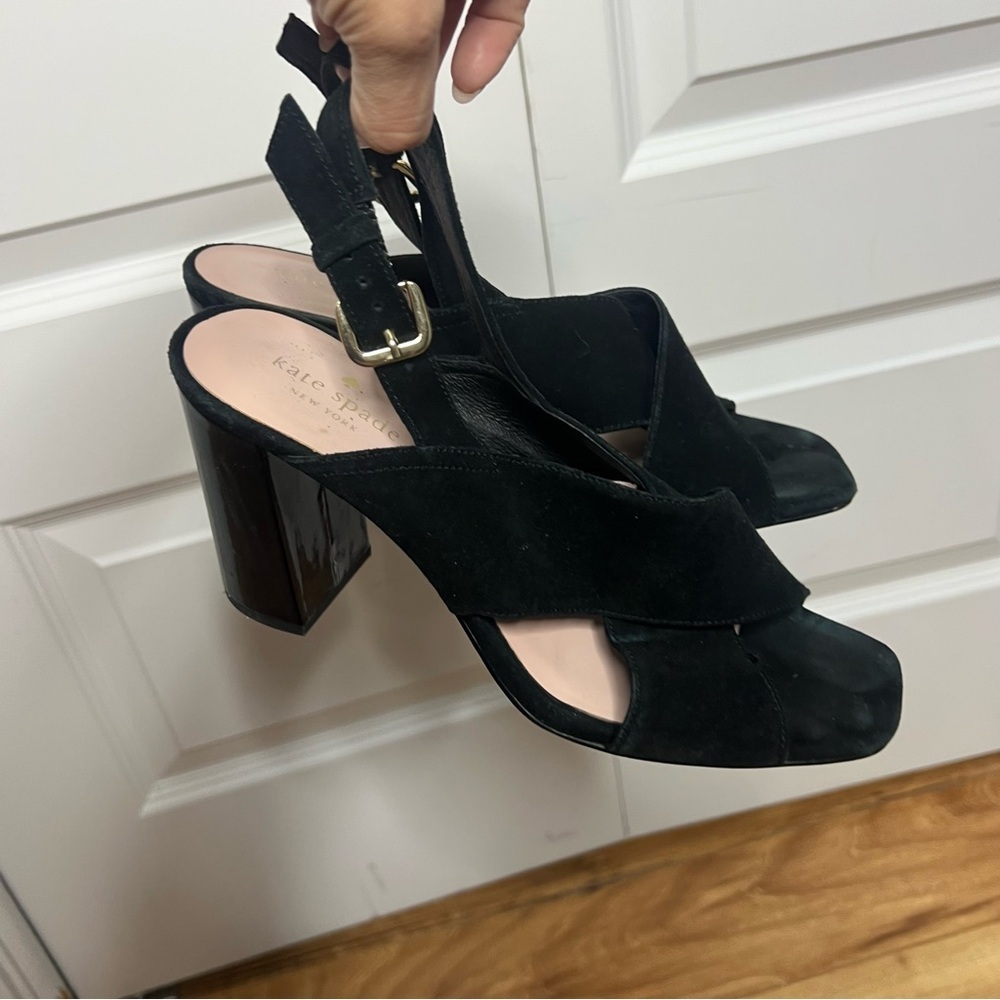 Kate Spade Black Suede Block Heel Sandals Women’s Size 8.5 Ankle Strap - Picture 2 of 7